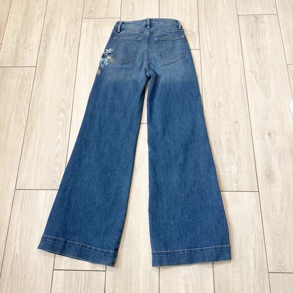 DRIFTWOOD Martha Hydrangea Jeans Wide Leg Boho Embroidered Hippie Size 26 x 34 - Picture 3 of 10